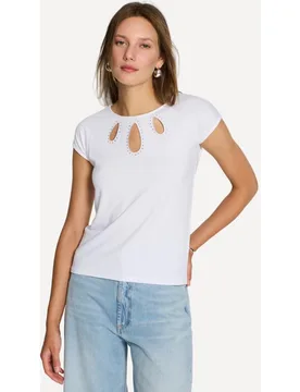Camiseta de mujer con hotfix y cortes - Escorpion - FashionsVida