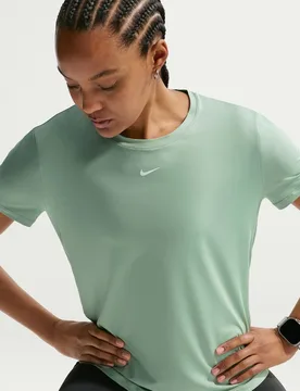 Camiseta de mujer One Classic Dri-FIT SS - Nike - FashionsVida