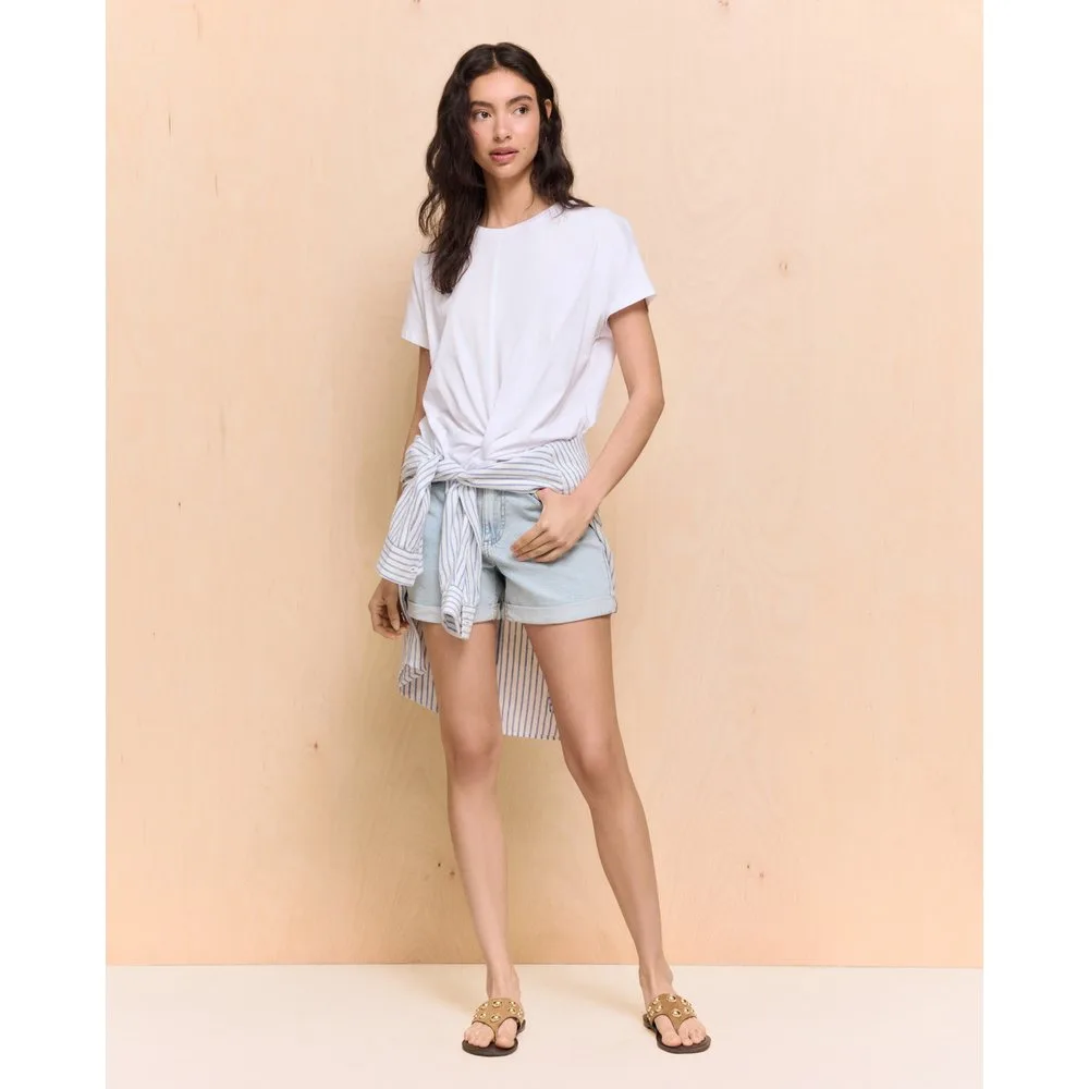 Short vaquero de mujer básico con vuelta - Easy Wear - FashionsVida
