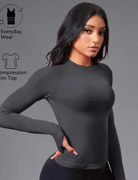 Camiseta deportiva casual sin costuras de unicolor con cuello redondo y manga corta para mujer, top de tanque de entrenamiento - Shein - FashionsVida