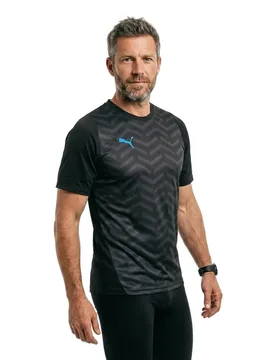 T-shirt à Manches Courtes Individualcup Black / White / Ultra Blue M - Puma - FashionsVida