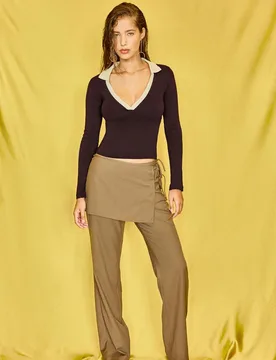 B03 Stretch-Polohemd Braun S - Stradivarius - FashionsVida