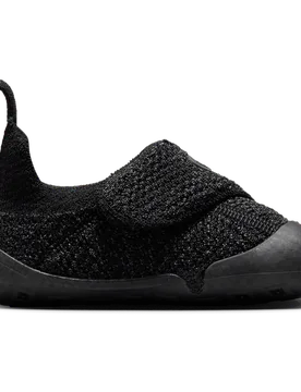 Swoosh Baby Shoes - Black - Size 2.5 - Mesh/Synthetic - Black - Size: 2.5 - Nike - FashionsVida