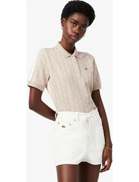 Polo de mujer de corte ajustado de jacquard con monograma de manga corta - Lacoste - FashionsVida