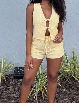 Traje casual de mujer de rayas amarillas tejido L - Shein - FashionsVida