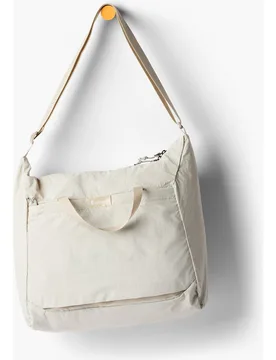 Mochila Empacable de 16L ligera con materiales 100% reciclados - Cotopaxi - FashionsVida