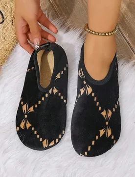 Pantuflas para mujer - Zapatos tipo calcetín de corte bajo sin cordones, aptos para todas las estaciones, multiusos para yoga, buceo, baile, con patr - Shein - FashionsVida