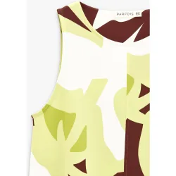 Vestido largo sin mangas con estampado floral