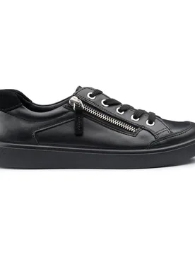 Women's Extra Wide 'Chase II' Deck Shoes in Black Size: 7.5 - Black - Size: 7.5 - Hotter - FashionsVida