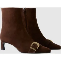 Botines básicos de mujer de piel con hebilla dorada