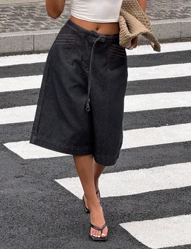 Pantalones anchos de pierna casual con bolsillo decorativo y cordón en la cintura, estilo vintage de calle para mujer. Shorts de pierna recta, adecua - Shein - FashionsVida