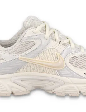 WMNS V5 RNR - Sneaker - weiß - Damen - Size: 41 - Nike - FashionsVida