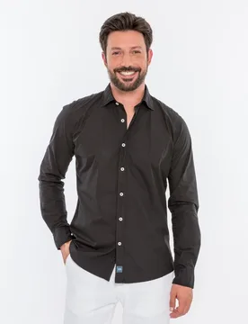 Camisa casual algodón de hombre soft slim liso en - Wickett Jones - FashionsVida