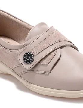 Darcy Women's Extra Wide Shoes for Swollen Feet - Stone - Size: 5 XXW - Cosyfeet - FashionsVida