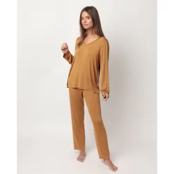 Pijama largo de mujer de tela satén