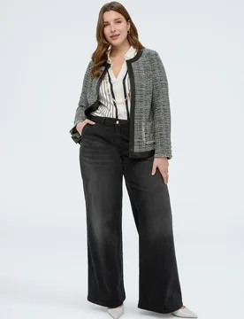Vaqueros de mujer wide leg lavado black con charm - Fiorella Rubino - FashionsVida