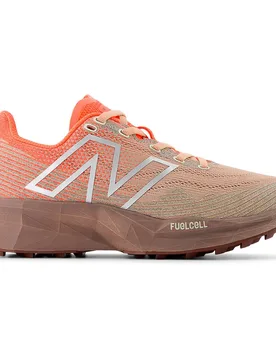 Fuelcell Venym Running Shoes Urgent Red UK 7 Women - New Balance - FashionsVida