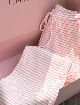 Conjunto de pantalones casuales rosas para mujer, conjunto a rayas rosas, conjunto a rayas rosas, ropa de estar en casa, ropa casual para mujer, veran - Shein - FashionsVida