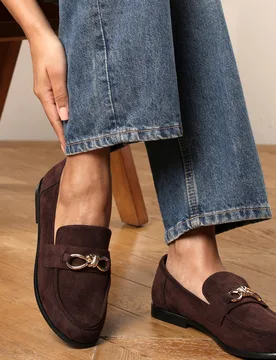 Wheres Womens Freyja Wide Fit Knot Trim Hardware Detail Flat Loafers In Brown Suede - Dark Brown - Size 7 Wide Fit (Uk Shoe) - Where's That From - FashionsVida