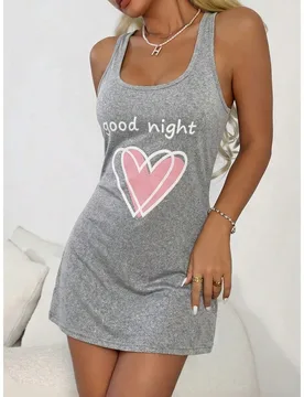 Camisón corto de mujer con estampado de letra corazón, estilo minimalista casual y moderno L - Shein - FashionsVida