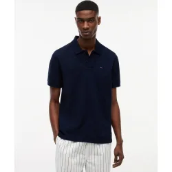 Polo de hombre de manga corta con corte regular y diseño esencial