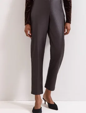 Women's Mya PU Crop Trouser in Dark Brown Size: 16 - Dark Brown - Size: 16 - Phase Eight - FashionsVida