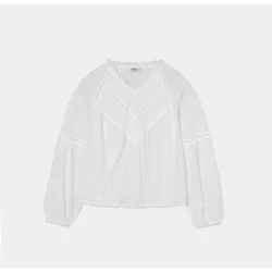 Blusa de mujer de manga larga con bordado