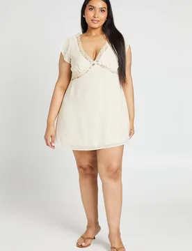Womens Plus Cap Sleeve Lace Trim Shift Dress - Cream - Size 22 Uk - Boohoo - FashionsVida