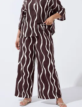 Women's Printed Wide Leg Trousers in Chocolate Size: 22-24 - Chocolate - Size: 22-24 - Yours - FashionsVida