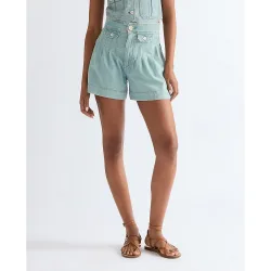 Pantalones cortos con pliegues frontales