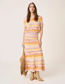 Falda midi de punto corte sirena confeccionada con combinación de hilaturas en distintos tonos - Alma en Pena - FashionsVida