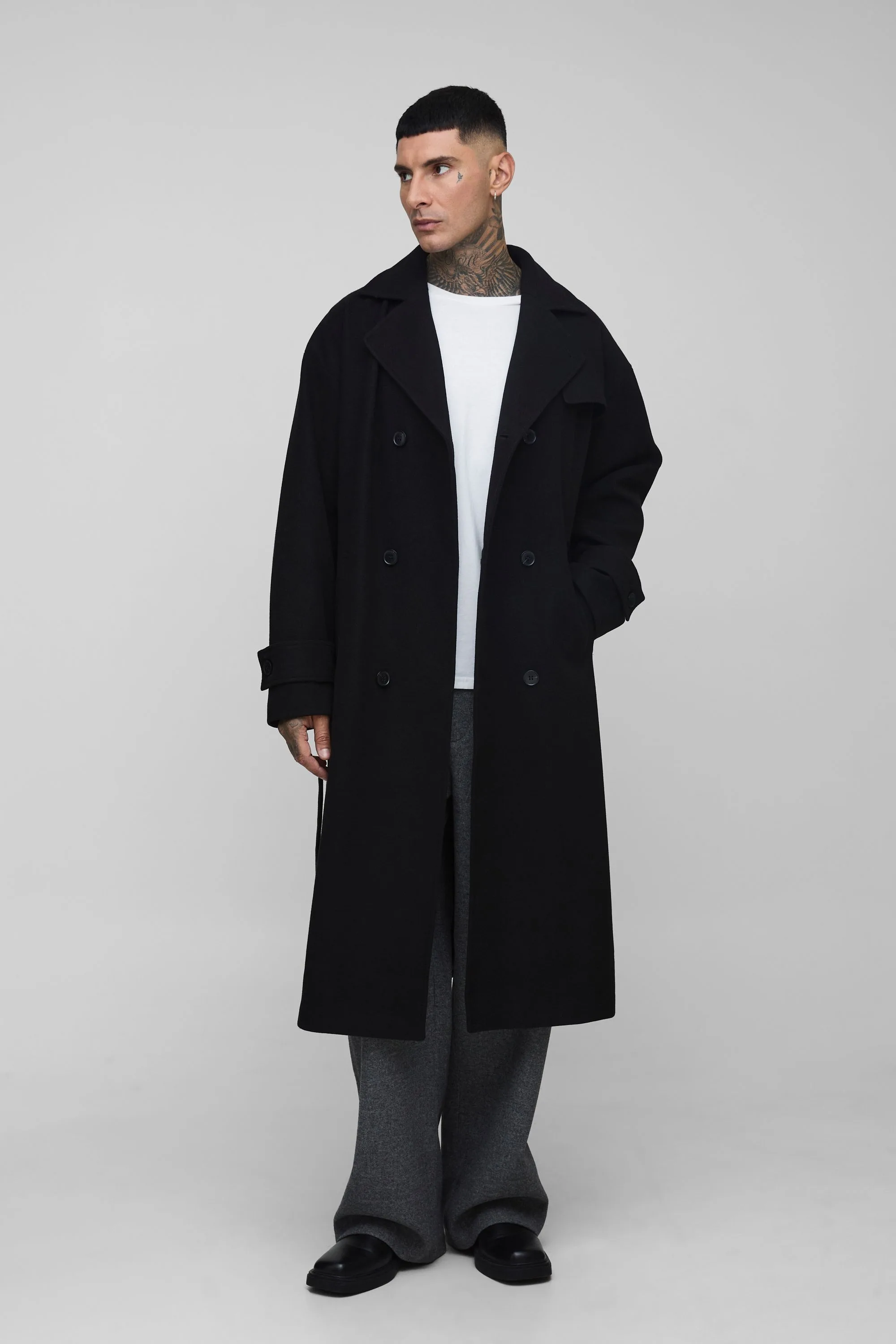 Mens Tall Oversized Double Breasted Trench Overcoat In Black - Size Medium - boohooMAN - FashionsVida