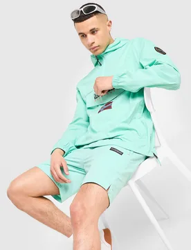 Nezy Shorts - Herren, Grün - male - Size: S - Napapijri - FashionsVida