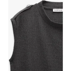 Top de mujer estilo crop sin mangas en liso