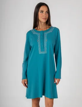 Camisón de mujer liso con diseño floral en tapeta con botones - Massana - FashionsVida