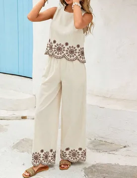 Conjunto de 2 piezas para mujer, blusa sin mangas de cuello redondo de algodón y pantalones largos, con ribete festoneado floral en beige, estilo boh - Shein - FashionsVida