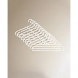 Set de 10 perchas de plástico