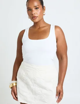 Womens Plus Woven Floral Textured Mini Skirt - White - Boohoo - FashionsVida