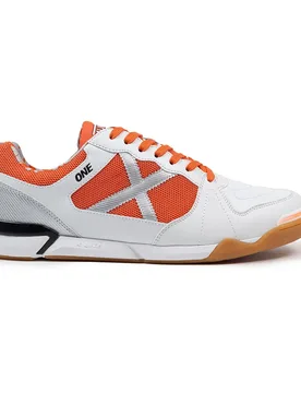 Chaussures De Futsal One 75 White EU 41 - MUNICH - FashionsVida