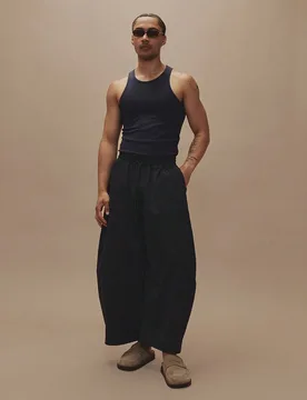 Pantalones ligeros de pierna ancha y corta con cintura elástica y cordón, esenciales para primavera, verano y vacaciones XL - Shein - FashionsVida