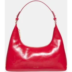 Bolso de hombro con acabado acharolado