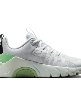 Free Women's Sneakers - White - Size 5 - Mesh/Synthetic - White - Size: 5 - Nike - FashionsVida