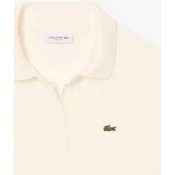 Polo de mujer de corte holgado de piqué vaporoso en negro de manga corta