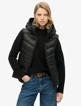 Superdry Damen Fuji Steppweste mit Kapuze Schwarz - Größe: 38 - 109.99 - FashionsVida