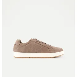 Zapatillas básicas de hombre realizadas en piel