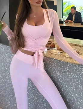 Conjunto deportivo casual de 3 piezas para mujer: pantalones finos de cintura alta, top sin mangas y chaqueta de manga larga, corte slim, para uso dia - Shein - FashionsVida