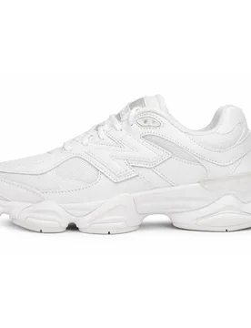 New Balance Sneakers White - New Balance - FashionsVida