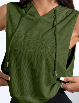 Sudadera deportiva sin mangas con capucha y bordado de letras M - Shein - FashionsVida