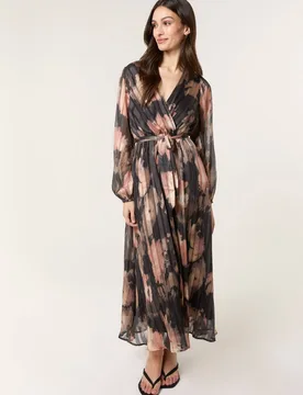 Women's Black Long Sleeve V-neck Maxi Dress Size: XL - Black - Size: XL - Blue Vanilla - FashionsVida