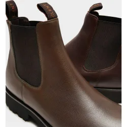 Botines chelsea de hombre de piel con suela track